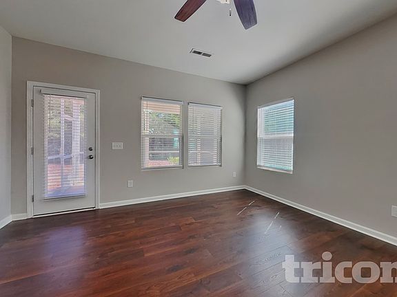 2nd image of 1064 Bitting Hall Cir
