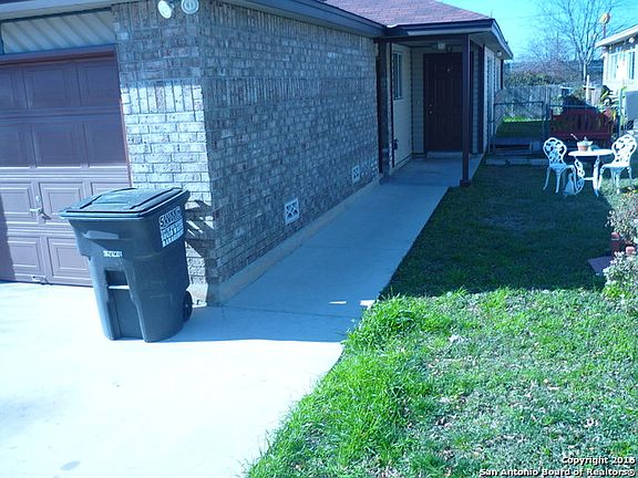 2nd image of 11731 Capotillo St #2