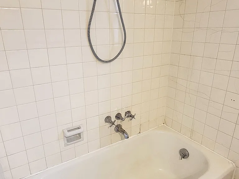 3884 Vine St — Photo 12