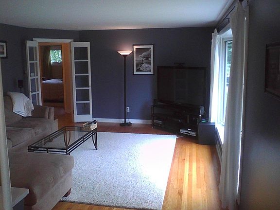 2nd image of 25 Gifford Dr
