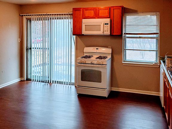 Open Kitchen with lots of light
