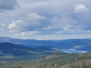 6082B Coyote Canyon Rd, Fruitland, WA 99129