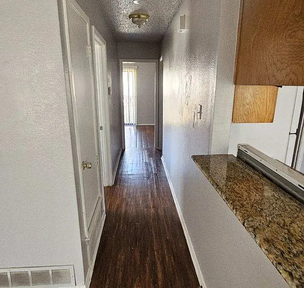 4904 Brianhill Dr — Photo 3
