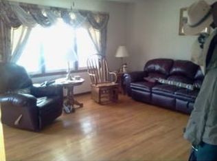 604 Meadow View Dr, Johnson City, TN 37604