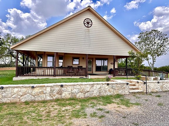 2nd image of 730 County Road 307