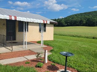 308 Frantz Rd, Brodheadsville, PA 18322