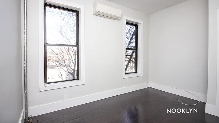 Rented by Nooklyn NYC LLC | media 4