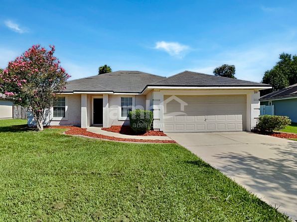 3370 Westfield Dr