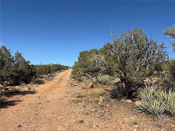 3rd image of N/a Juniper Trail Drive
