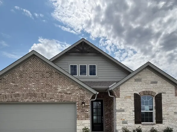 824 Elmstead Dr, Fort Worth, TX 76108