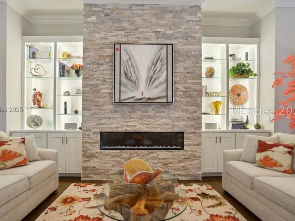 35 Timber Ln, Hilton Head Island, SC 29926