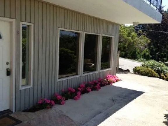 3rd image of 6106 SE 28th St APT 8