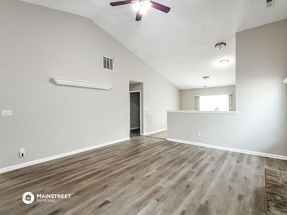 5th image of 10714 Chenille Ct