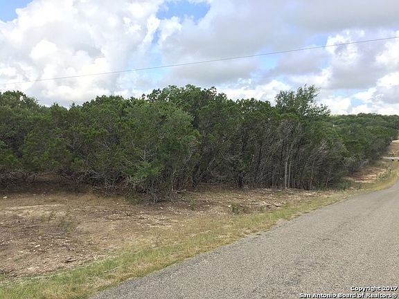 5th image of 1486 Silver Hills Dr