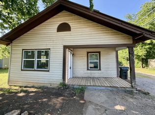 914 W Vinita Ave, Sulphur, OK 73086