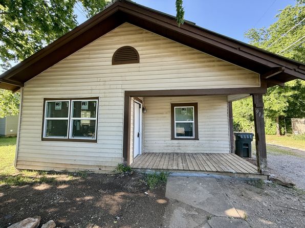 914 W Vinita Ave
