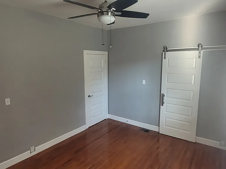 403 Earl St #1 — Photo 10
