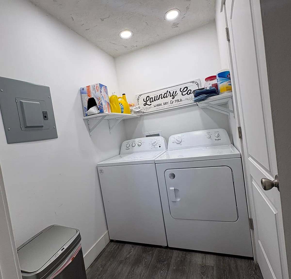 3 bed, 1964 sqft, $2,400 — Photo 4