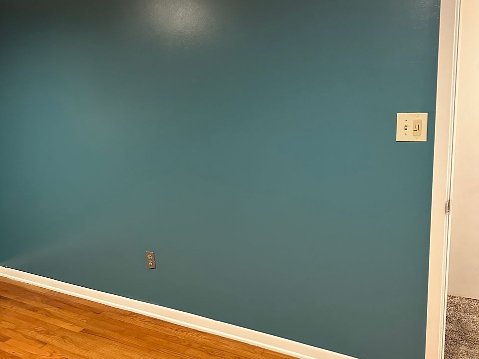 1st image of 5986 Park Ridge Dr #5986