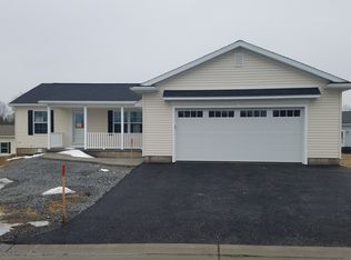 23 Hosta Ln, Clinton, NY 13323