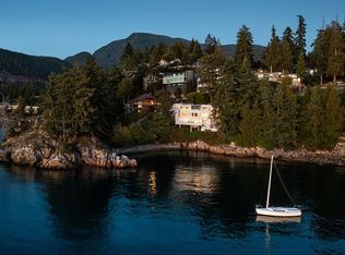 5530 Parthenon Pl, West Vancouver, BC V7W2V7