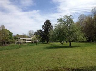 83 Maple Ln, Kerhonkson, NY 12446