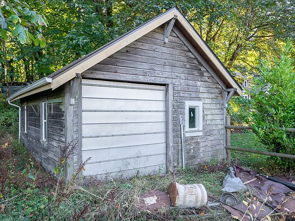 5th image of 41300 E Larch Mountain Rd