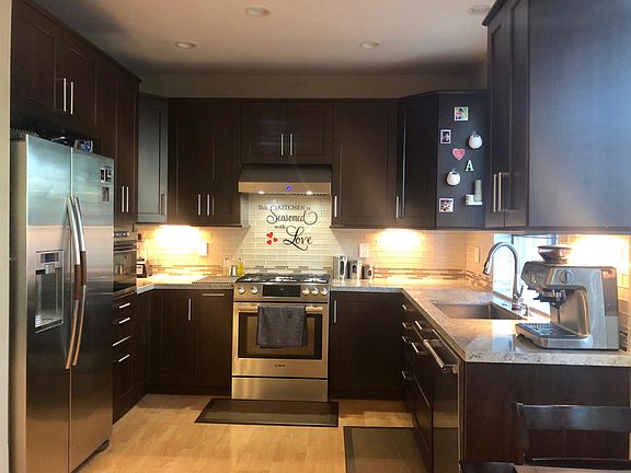 4th image of 5035 Amberwood Dr