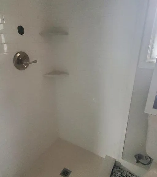 1st floor bath