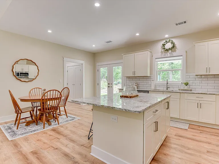 272 Old Barnwell Rd — Photo 7