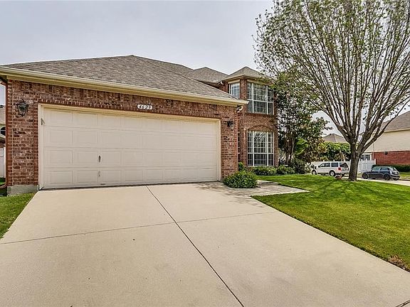 2nd image of 4629 Park Downs Dr