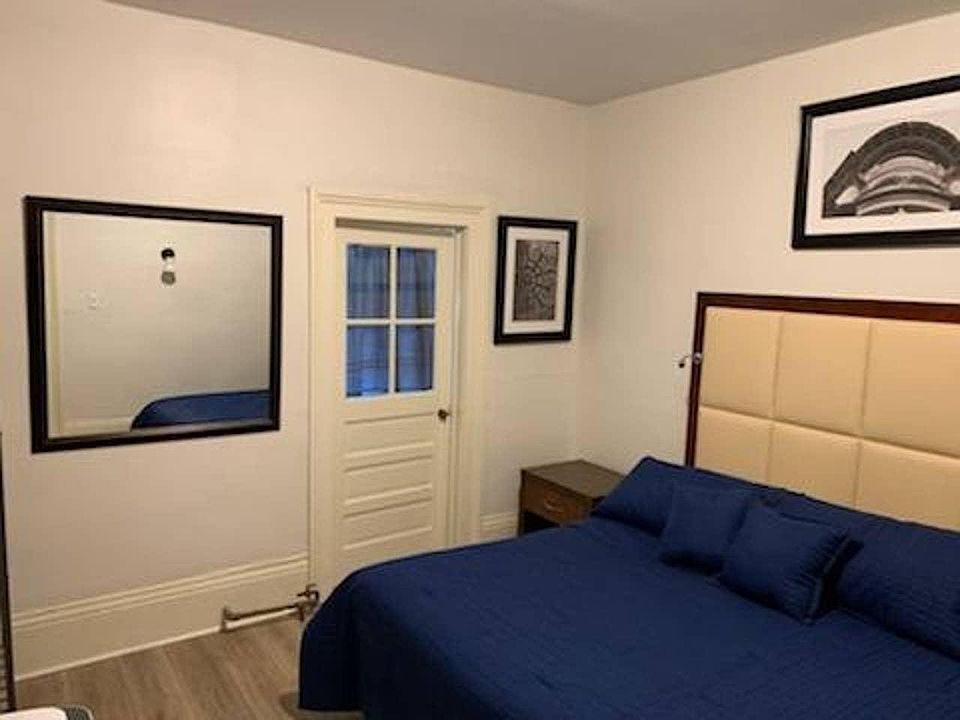 1st image of 1304 Simon Bolivar Ave