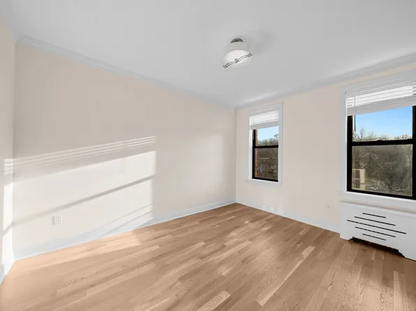 241 Central Park North image 1 of 11