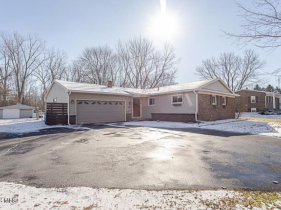 2nd image of 4257 Eber Rd