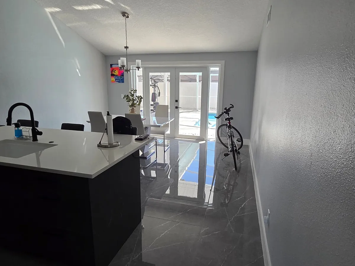 Building Photo - 1207 Windy Hill Dr