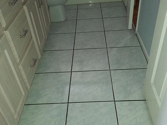 3rd image of 24021 Puddingstone Dr