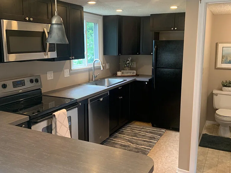 4324 Abbott Rd — Photo 5