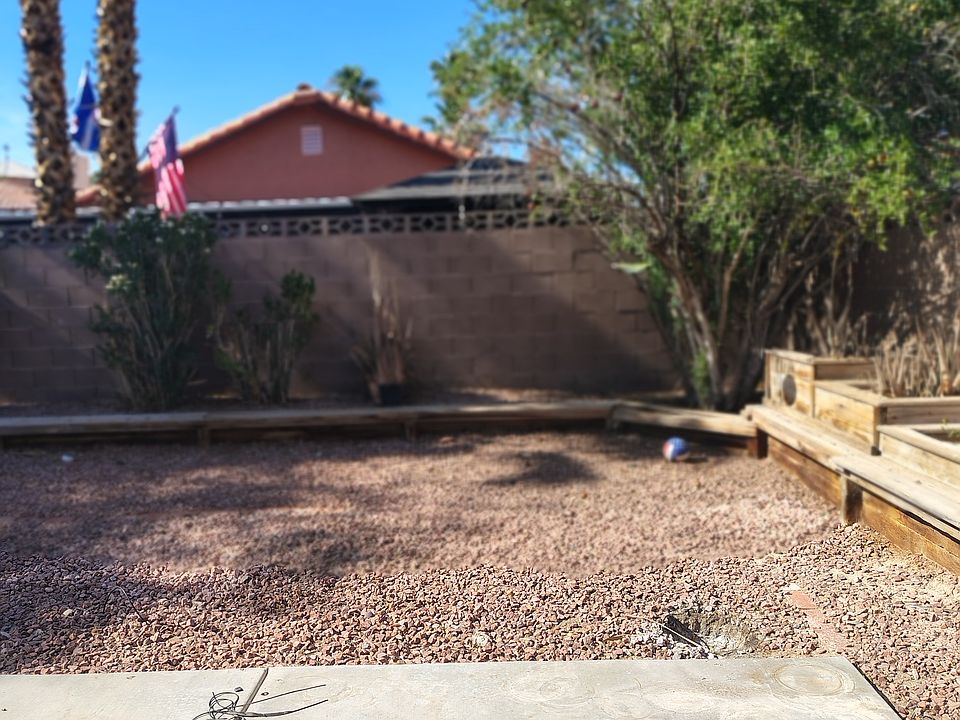 1st image of 4058 Lucas Ave #4058