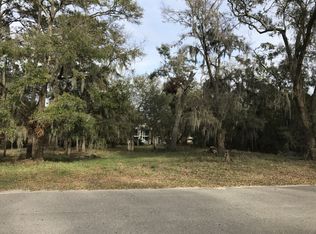 106 Fort Fremont Rd, Saint Helena Island, SC 29920