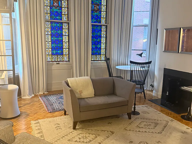 328 Dartmouth St #5 — Photo 3