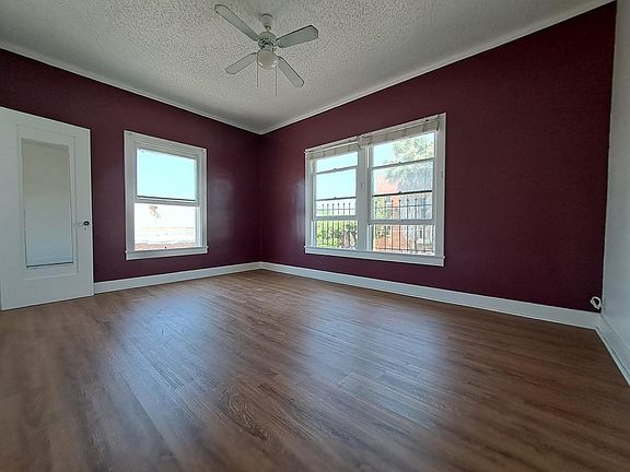 5th image of 221 N Kenmore Ave APT 2