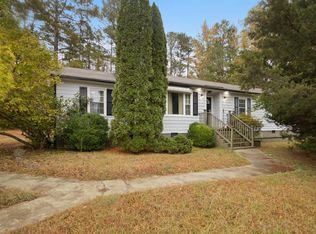 2930 Thomas Rd, Henderson, NC 27537