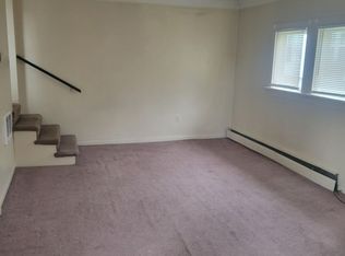 410 S Main St #E, Bowling Green, OH 43402