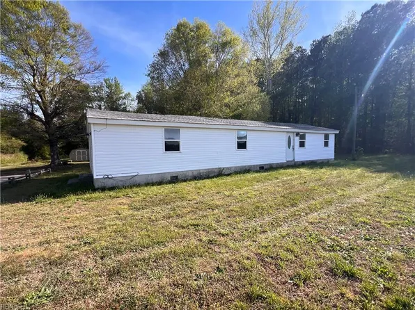 36210 Owens Grove Rd, Waverly, VA 23890