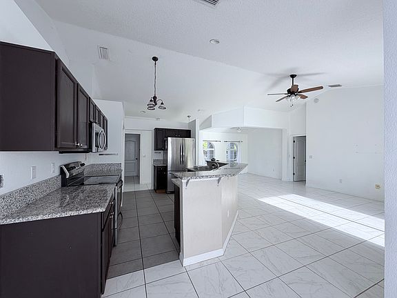 5th image of 4960 SW 63rd Loop