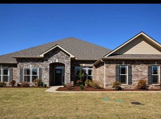 15 Regia Dr SW, Huntsville, AL 35824