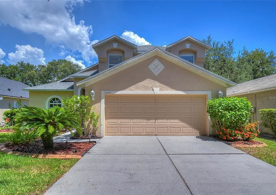 1st image of 10435 Lucaya Dr