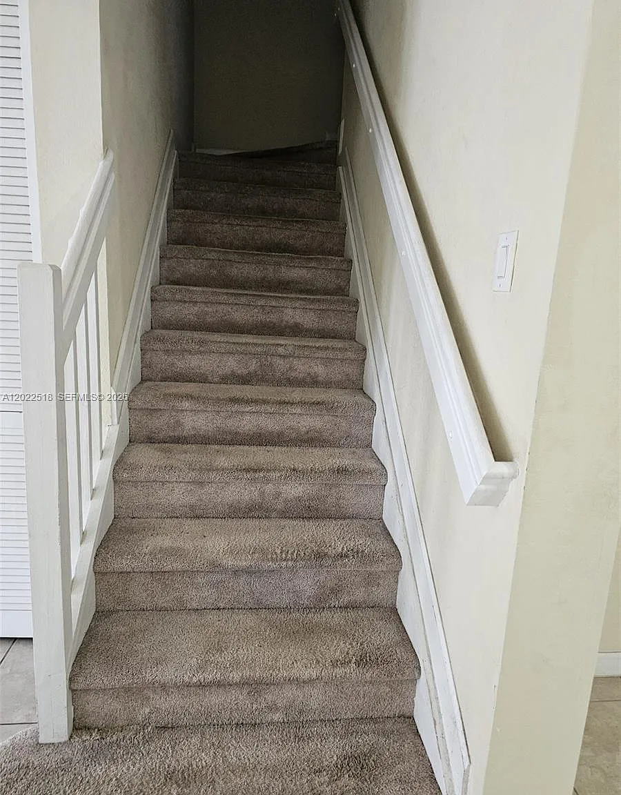Kendall Commons Townhomes — Photo 4