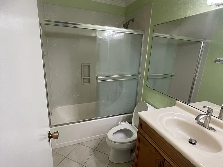 4201 Comet Cir — Photo 8