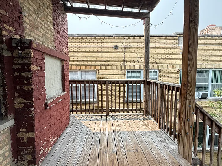 2020 N Spaulding Ave #3 — Photo 21